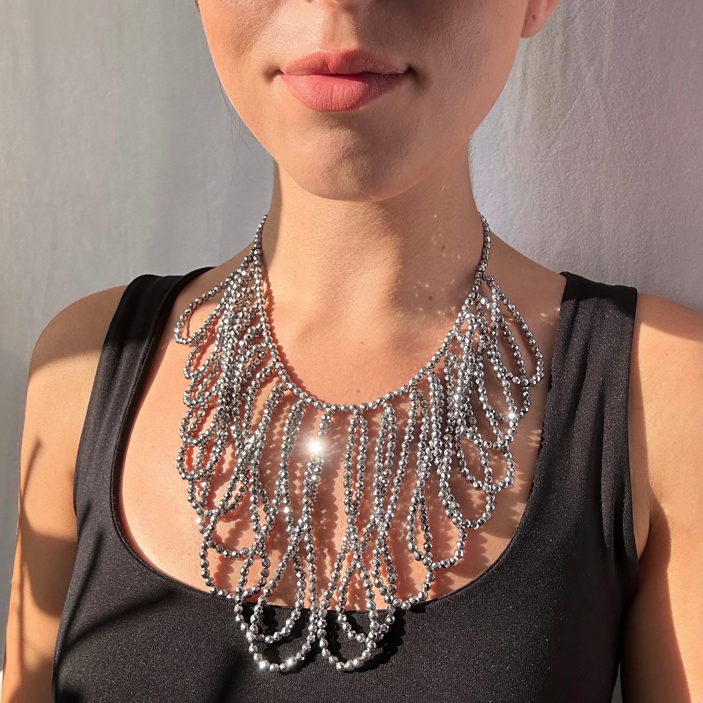 Collana artigianale a Cascata in Argento con Pietre di Ematite