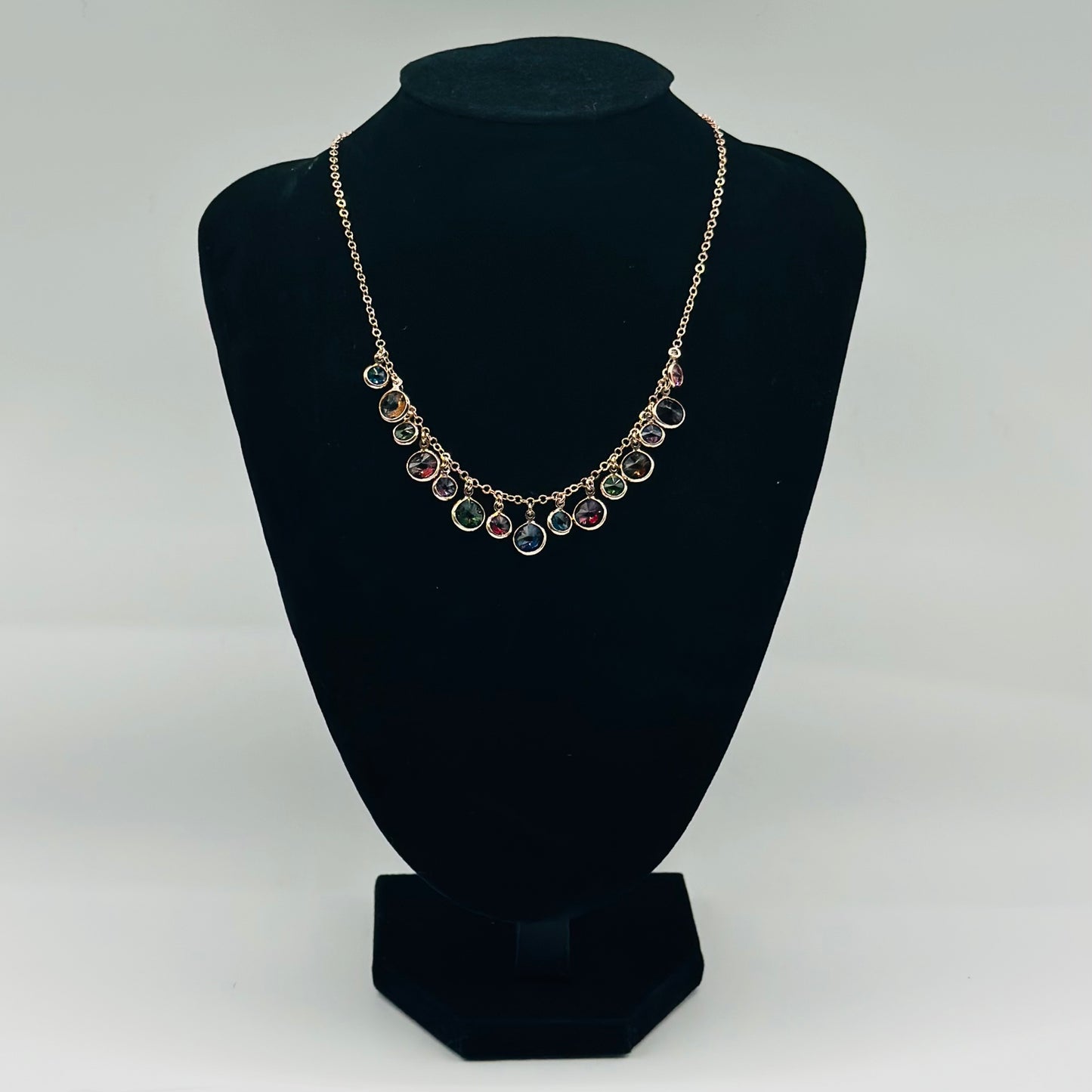 Collana artigianale in argento placcato oro rosa con pietre colorate
