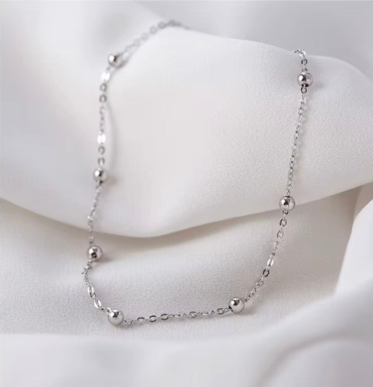 Cavigliera estiva in argento 925 in stile classico minimalista