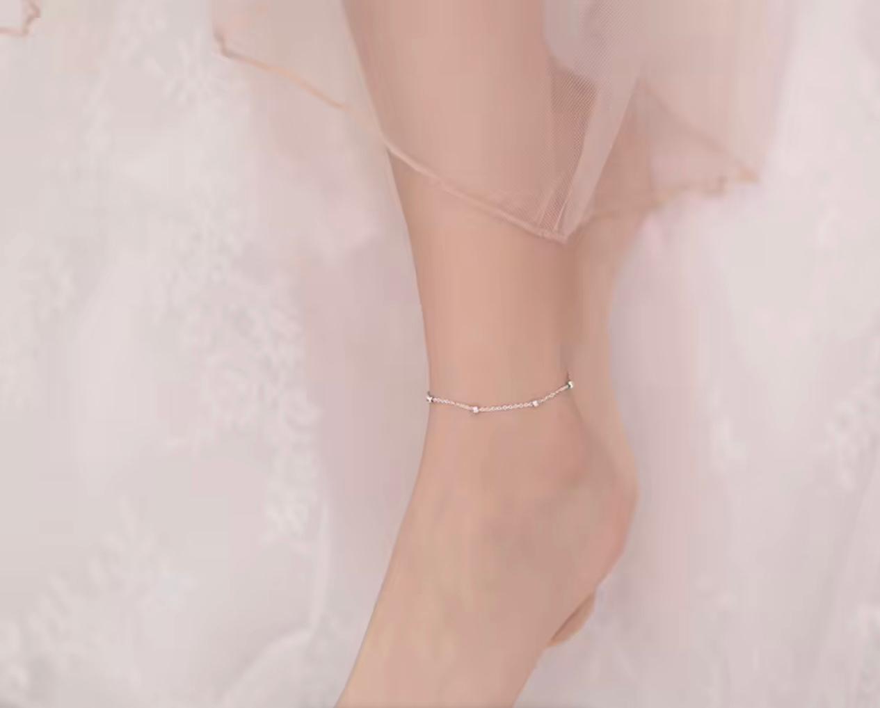 Cavigliera estiva in argento 925 in stile classico minimalista