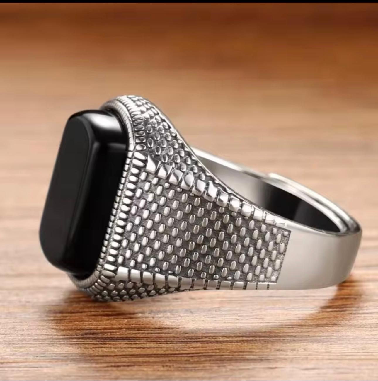 Anello classico agata nera